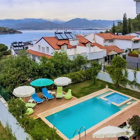 Feriehus Maximus - Solo 4 Bedroom Sea View Private